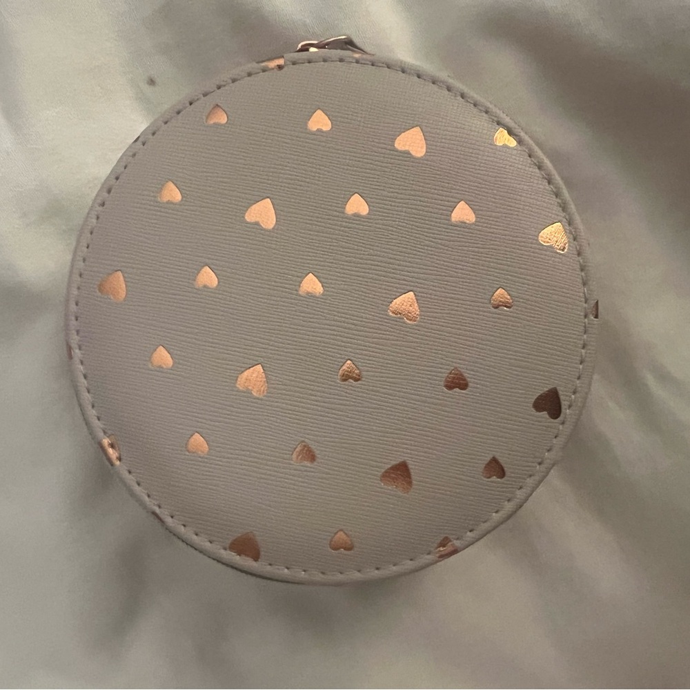 Nordstrom Gray & Gold Heart-Patterned Travel Jewelry Case
